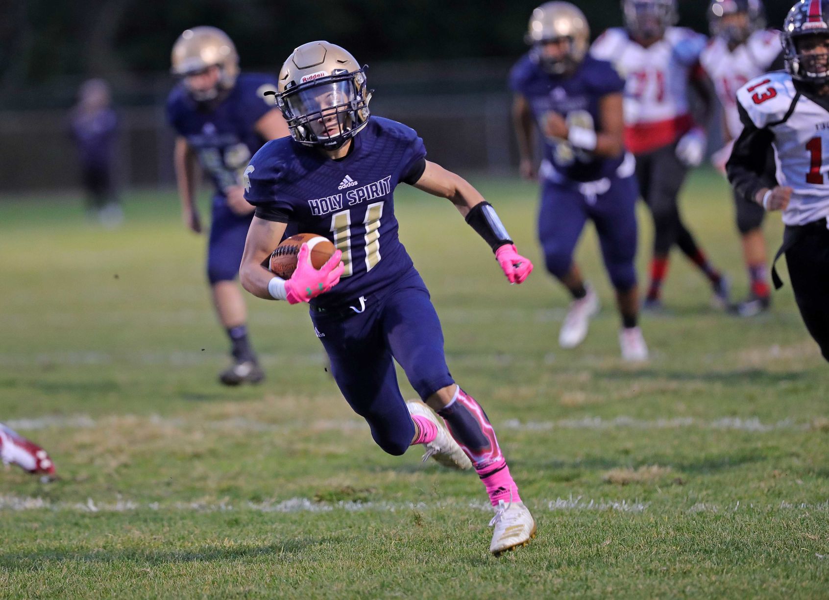 Holy Spirit vs Kingsway Football